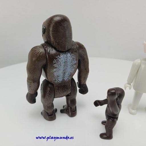 PLAYMOBIL GORILA CON CRIA [2]
