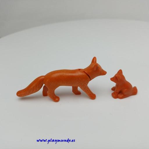PLAYMOBIL ZORRO CON CRIA ANIMALES [1]