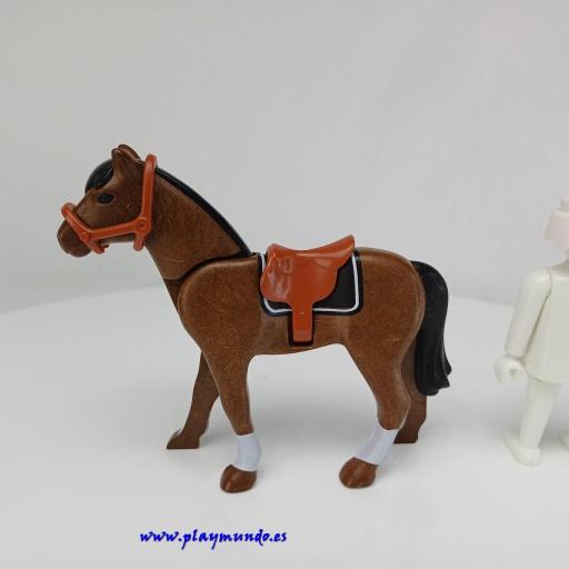 PLAYMOBIL CABALLO MARRON mod0682 [1]