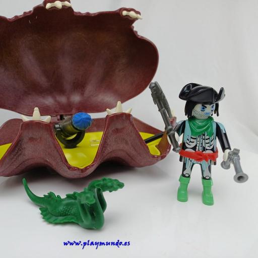 PLAYMOBIL 4802 PIRATA FANTASMA CON CONCHA MARINA (AÑO 2014) [3]