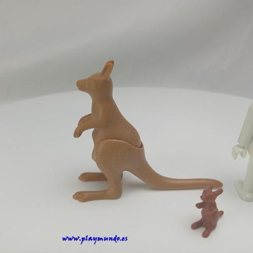 PLAYMOBIL CANGURO CON CRIA   ANIMALES [3]