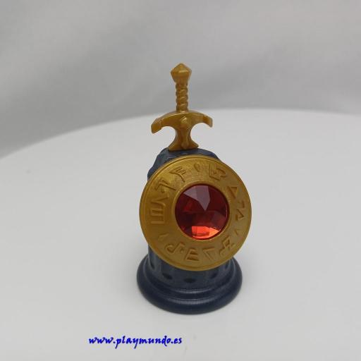 PLAYMOBIL PEDESTAL CON SPADA Y ESCUDO MEDIEVAL  [0]