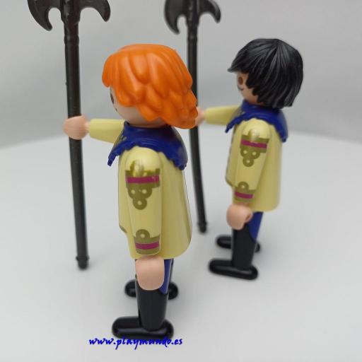 PLAYMOBIL SOLDADOS GUARDIAS DE PALACIO [3]
