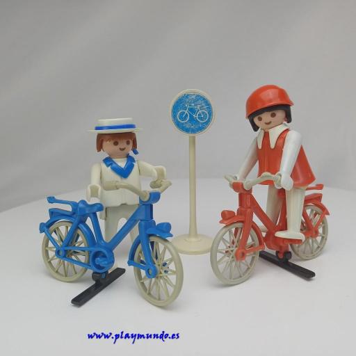 PLAYMOBIL 3573 CICLISTAS (AÑO 1980) [0]
