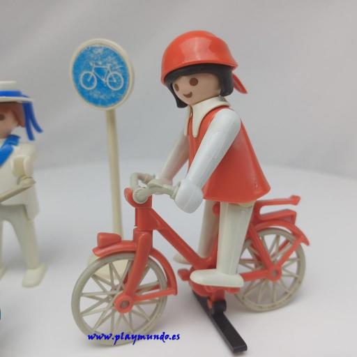 PLAYMOBIL 3573 CICLISTAS (AÑO 1980) [2]