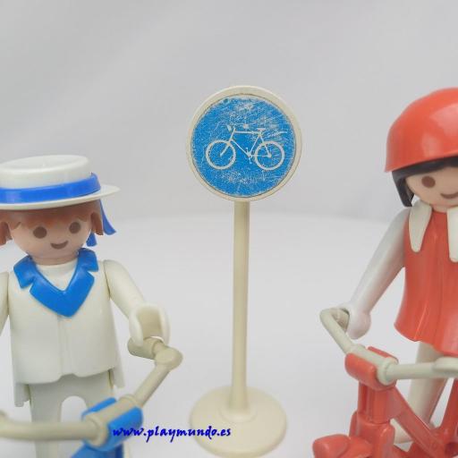 PLAYMOBIL 3573 CICLISTAS (AÑO 1980) [4]