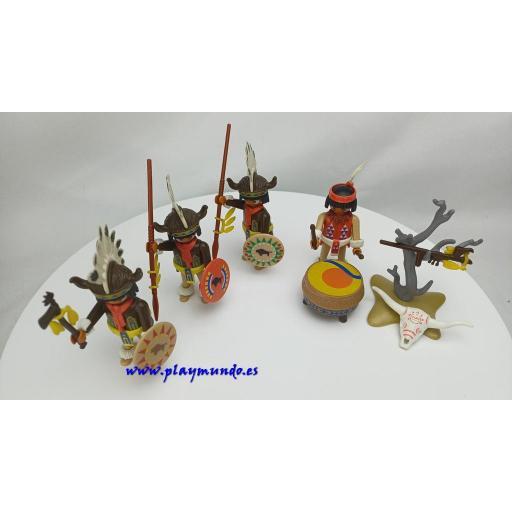PLAYMOBIL 3732 INDIOS BAILANDO (AÑO 1989) [1]