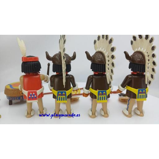 PLAYMOBIL 3732 INDIOS BAILANDO (AÑO 1989) [4]