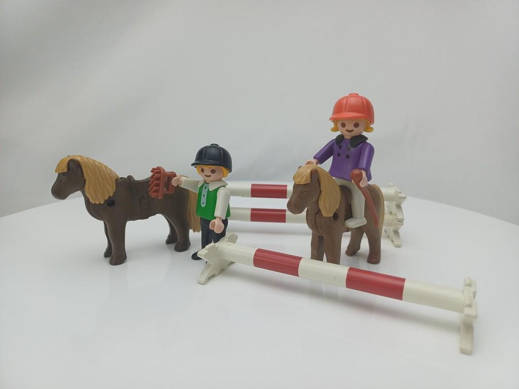 PLAYMOBIL 3714 NIÑOS HIPICA (AÑO 1992 - 2000)