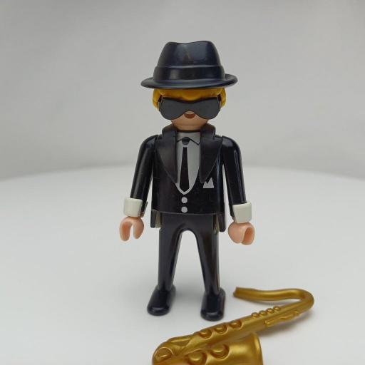 PLAYMOBIL 4508 SPECIAL MUSICO SAXOFONISTA (1994 - 1995) [1]