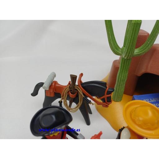PLAYMOBIL 3815 ESCONDITE DE LOS FORAJIDOS (AÑO 1995) [3]