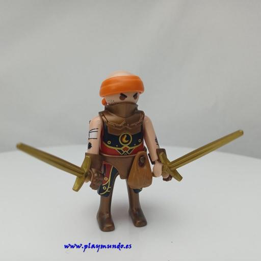 PLAYMOBIL GUERRERO CABALLERO MEDIEVAL MUÑECO CLICK  MOD1067