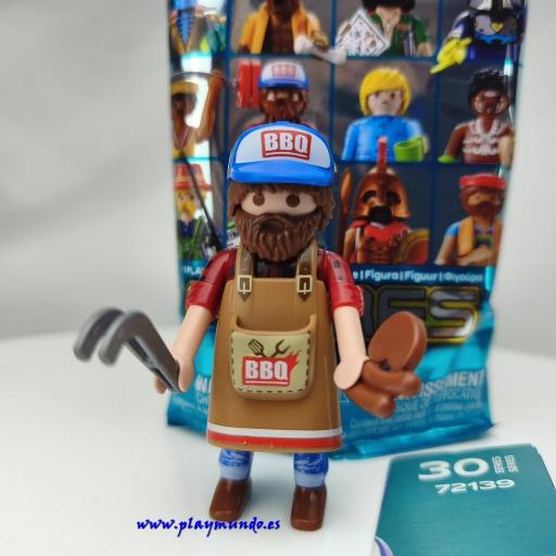 PLAYMOBIL SERIE 30 CHICOS MAESTRO DE BARBACOA