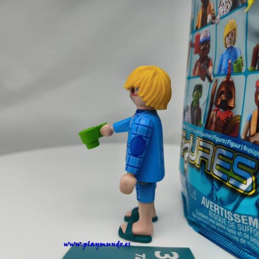 PLAYMOBIL SERIE  30 CHICOS CHICO ENFERMO [2]