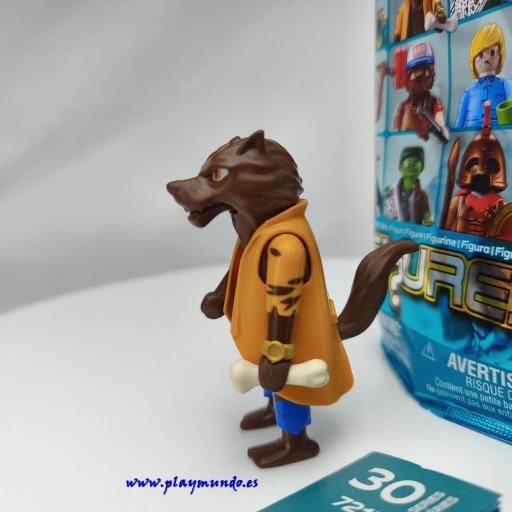 PLAYMOBIL SERIE  30 CHICOS HOMBRE LOBO [2]