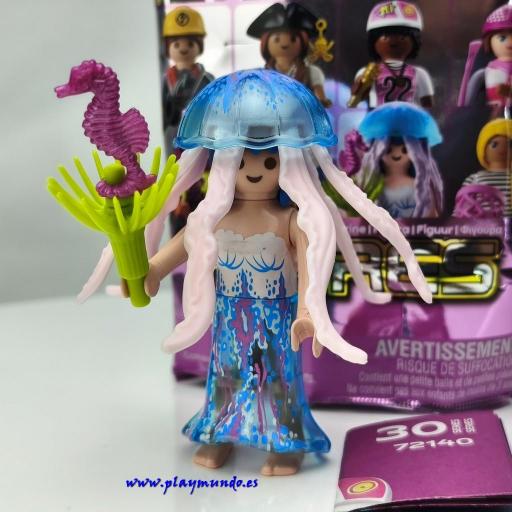 PLAYMOBIL SERIE  30 CHICAS CHICA MEDUSA [1]