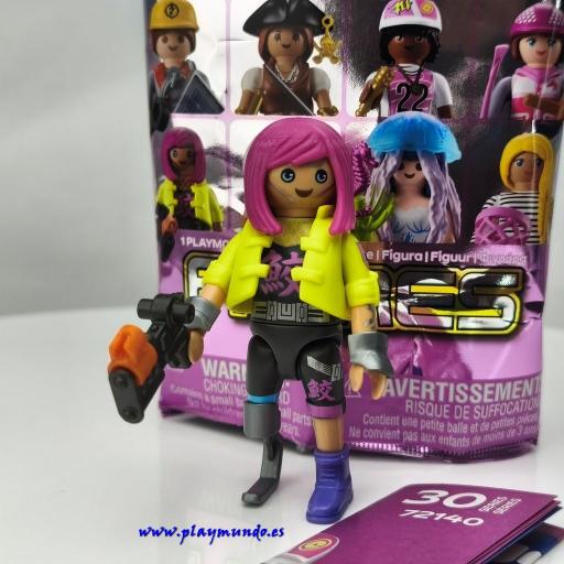 PLAYMOBIL SERIE 30 CHICAS CHICA CIBER CYBERPUNK