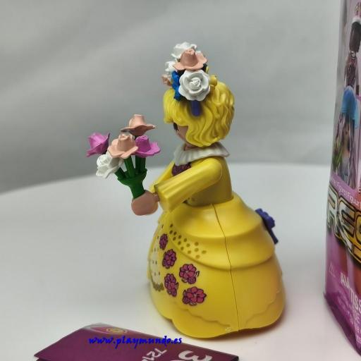 PLAYMOBIL SERIE  30 CHICAS PRINCESA DE LAS FLORES. [2]