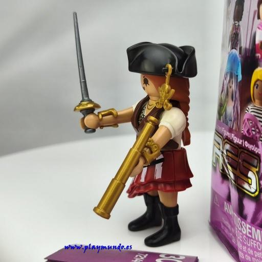 PLAYMOBIL SERIE  30 CHICAS PIRATA [2]