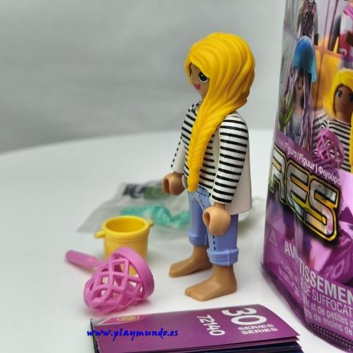 PLAYMOBIL SERIE  30 CHICAS RECOGIENDO CONCHAS EN LA PLAYA [2]
