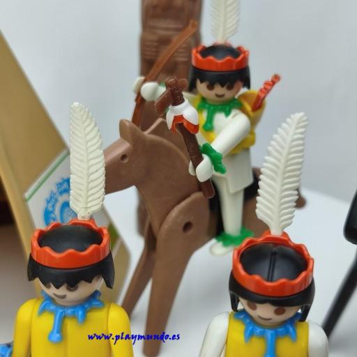PLAYMOBIL 3483 POBLADO INDIO (AÑO 1980 - 1990) [4]
