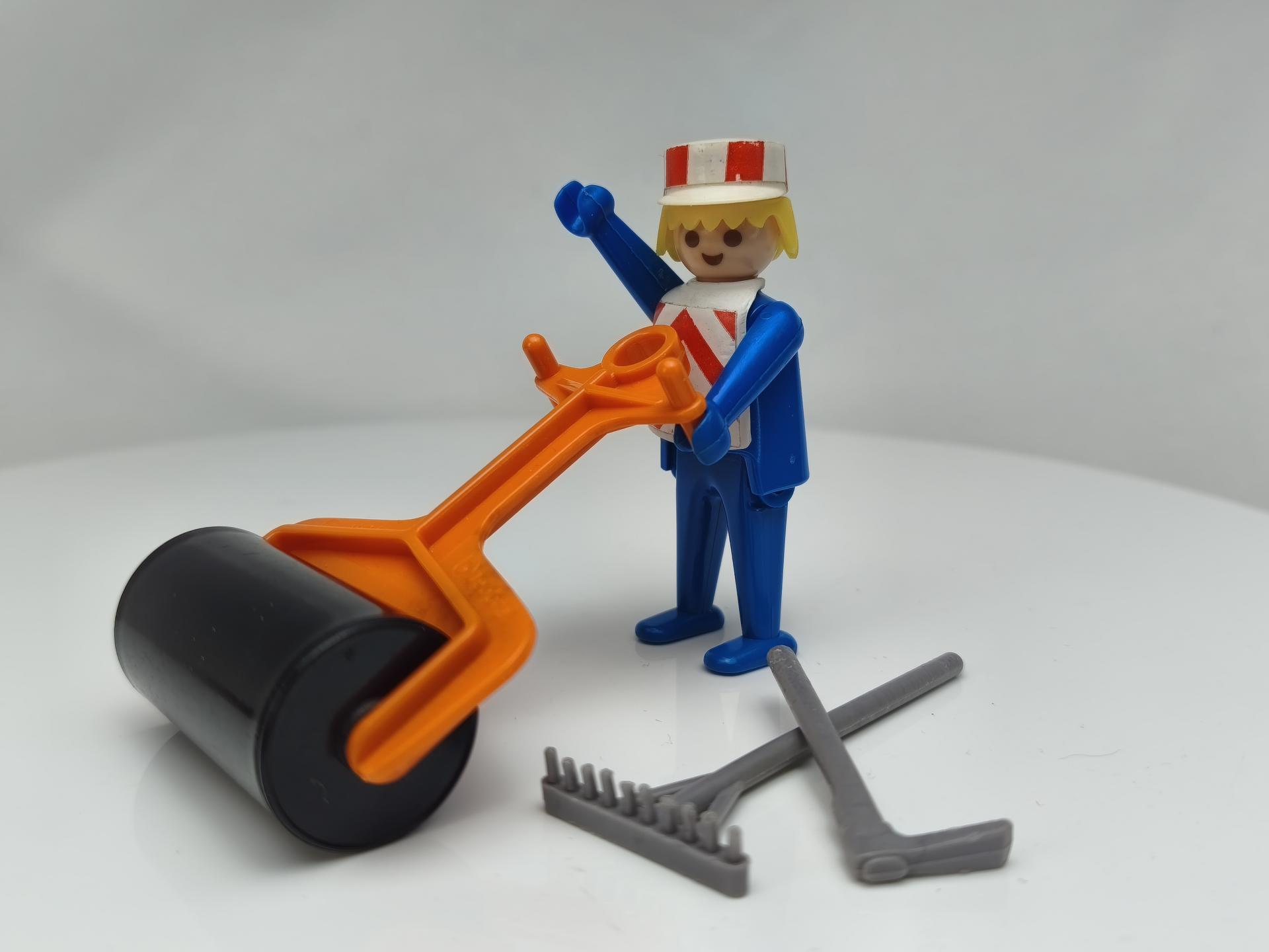 PLAYMOBIL 3314 OPERARIO CONTRUCCION (AÑO 1976)