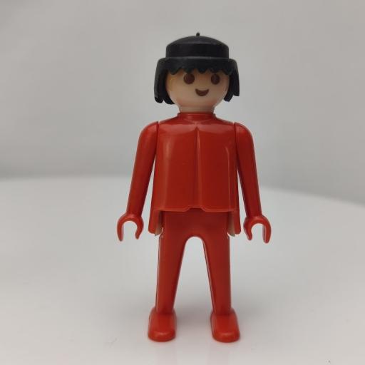 PLAYMOBIL MUÑECO CLICK ROJO MORENO, MANOS FIJAS [0]
