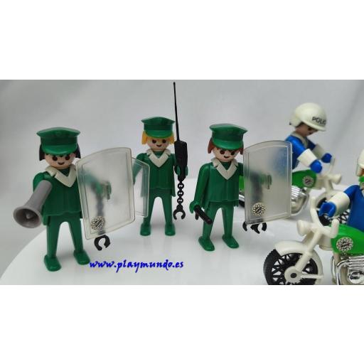 PLAYMOBIL 3401 SET DE POLICIAS (VERSION 2, AÑO 1978 - 1981) [3]