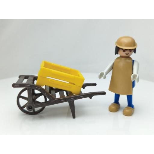 PLAYMOBIL 3369 GRANJERO MEDIEVAL CON CARRETILLA (AÑO 1977) [2]