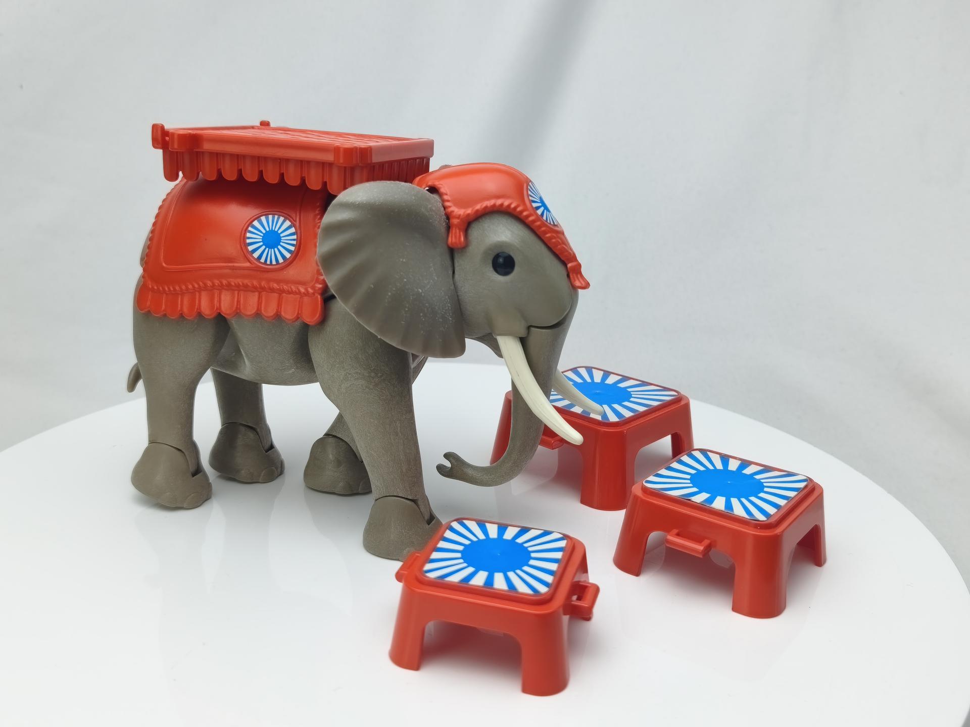 PLAYMOBIL ELEFANTE DEL CIRCO PRIMERA EPOCA