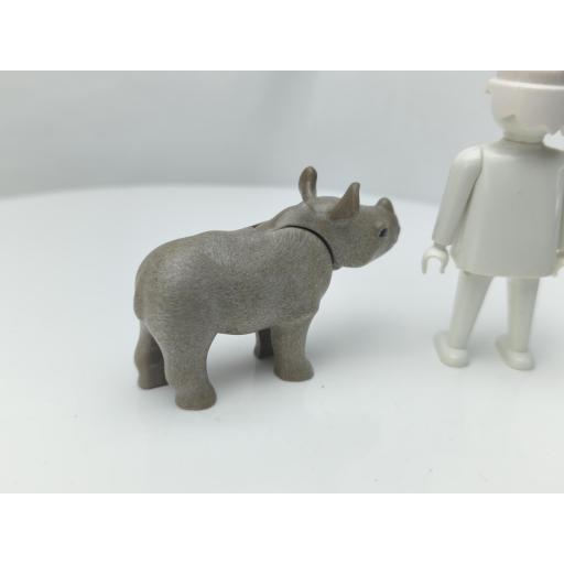 PLAYMOBIL CRIA DE RINOCERONTE ANIMALES [1]