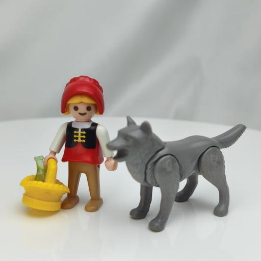 PLAYMOBIL 4562 SPECIAL CAPERUCITA ROJA Y EL LOBO (AÑO 1999 - 2000)
