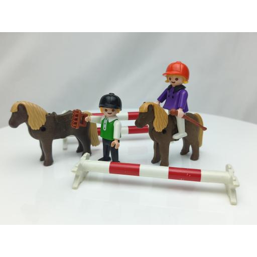 PLAYMOBIL 3714 NIÑOS HIPICA (AÑO 1992 - 2000)