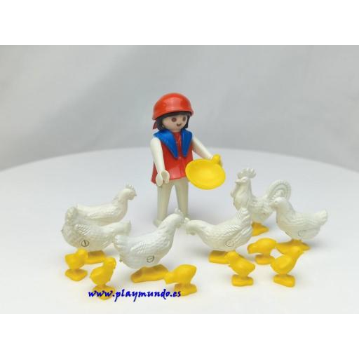 PLAYMOBIL 3595 GRANJERA ALIMENTANDO GALLINAS  (AÑO 1981) [0]