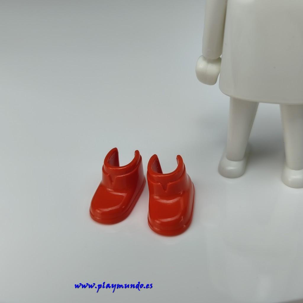 PLAYMOBIL BOTAS ROJAS