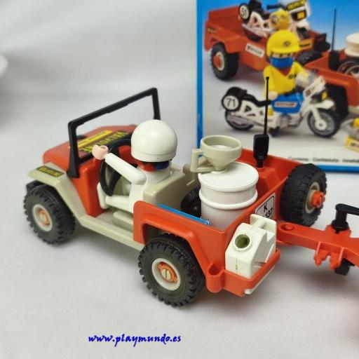 PLAYMOBIL 3478 JEEP CON REMOLQUE MOTOS DE CARRERAS  (AÑO 1984) [2]