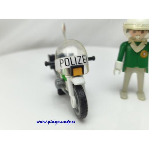 PLAYMOBIL 3564 POLICIA CON MOTO POLIZEI (VERSION 1 ALEMANA , AÑO 1982 - 1988) [2]