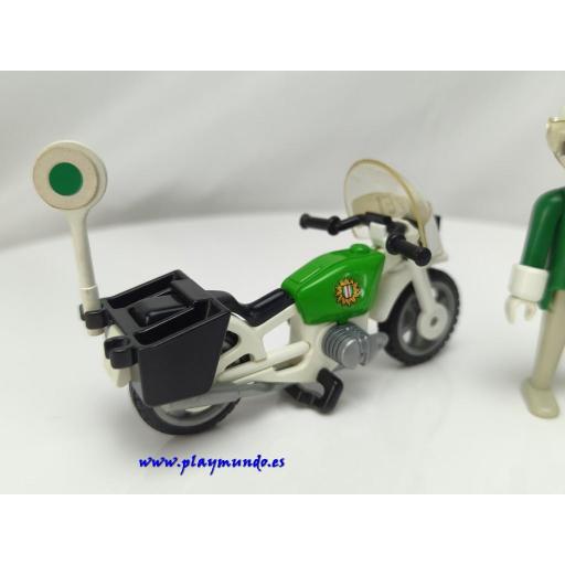 PLAYMOBIL 3564 POLICIA CON MOTO POLIZEI (VERSION 1 ALEMANA , AÑO 1982 - 1988) [3]