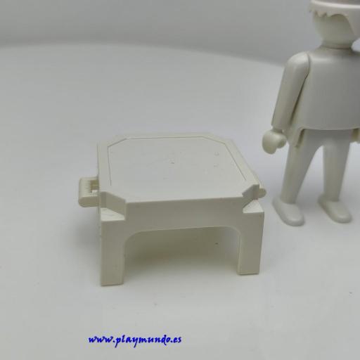 PLAYMOBIL MESA BAJA BLANCA MOBILIARIO CIRCO mod099