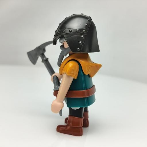 PLAYMOBIL GUERRERO ENANO MEDIEVAL mod606 [1]