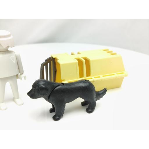 PLAYMOBIL PERRO GRANDE CON TRANSPORTIN ANIMALES  mod0044 [0]