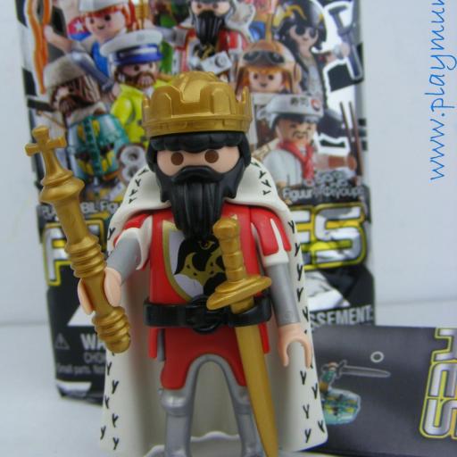 PLAYMOBIL SERIE 13 CHICOS REY MEDIEVAL DEL AGUILA