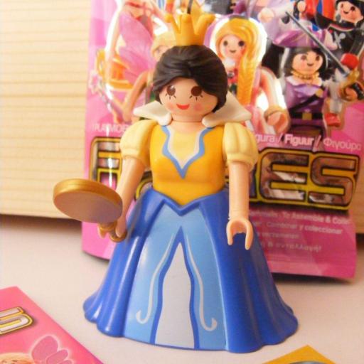PLAYMOBIL SERIE 4 CHICAS CENICIENTA PRINCESA [0]