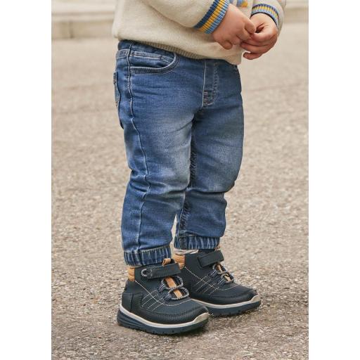 Pantalón vaquero Jogger bebé niño Mayoral 2534 .JPG