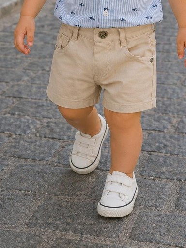 Bermuda bebé niño Canada House 24355230.jpg