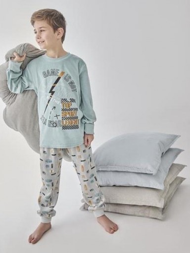 Pijama chico terciopelo Tobogan 25208104-25208111.jpg