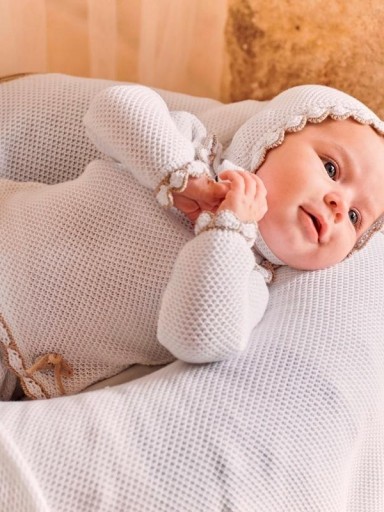 Conjunto Polaina primera puesta Juliana 26028.jpg