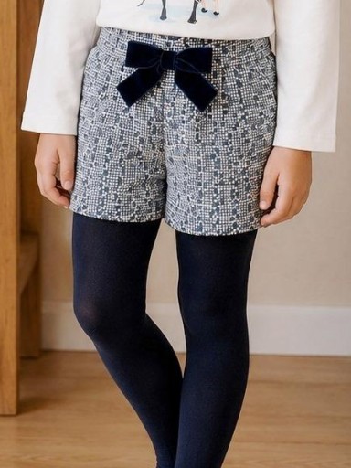 Pantalón corto niña Mayoral 4224.JPG