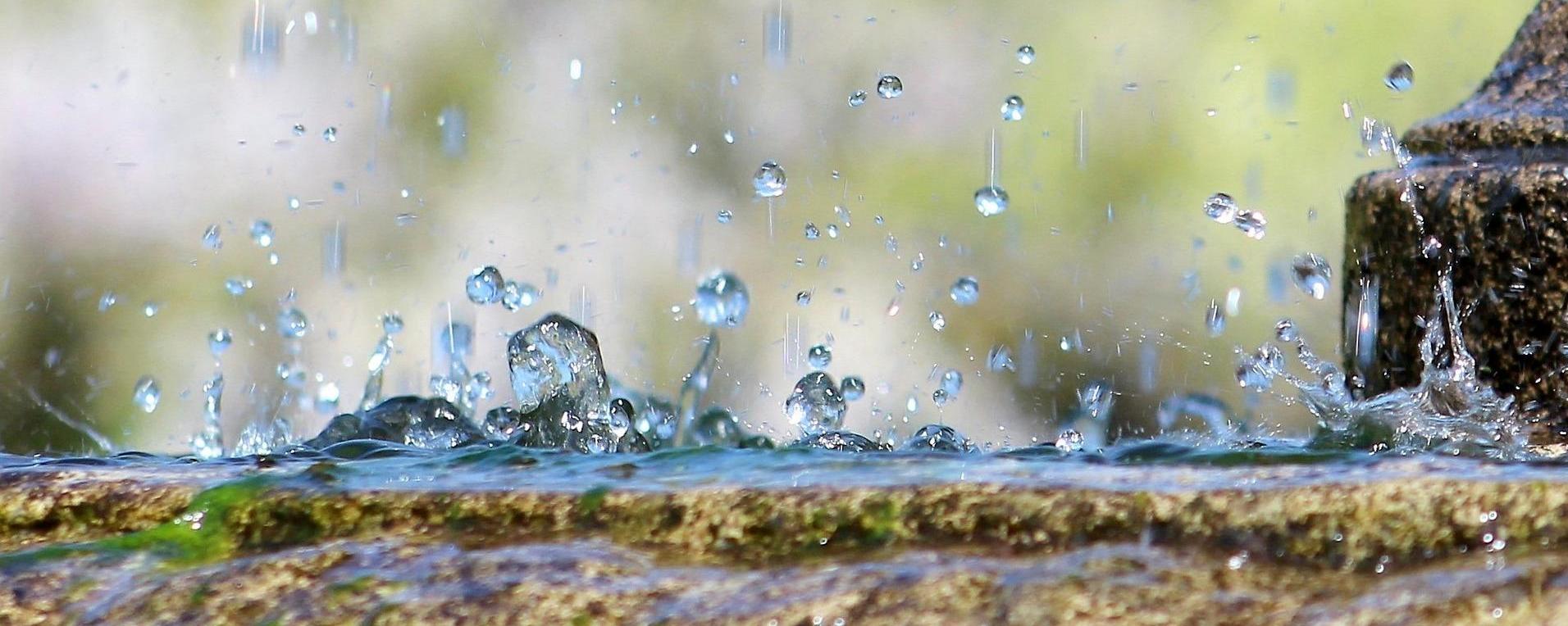 Depósitos de agua de lluvia con filtros — Pluvial