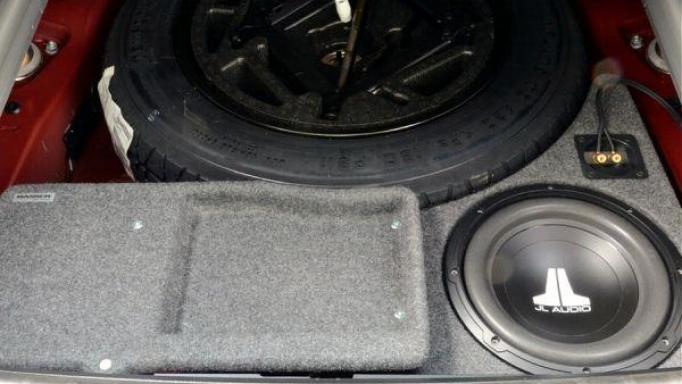 Caja  subwoofer  BMW X5/X6 [1]